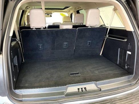 Used 2022 Ford Expedition Max Limited image 27