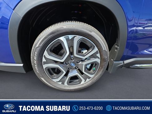 New 2026 Subaru Ascent Limited AWD/4WD image 9
