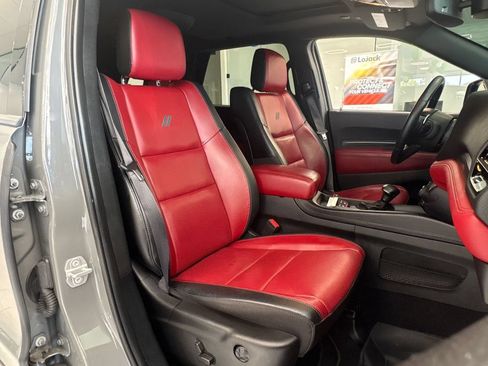 Used 2022 Dodge Durango R/T w/ Tow 'N Go Package AWD/4WD image 23