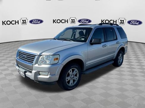 Used 2010 Ford Explorer XLT AWD/4WD image 3