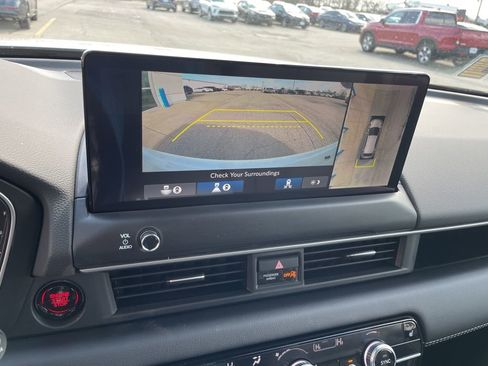 New 2026 Honda Pilot Touring image 23