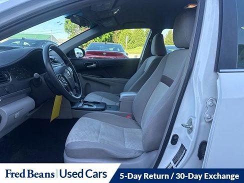 Used 2013 Toyota Camry LE FWD image 19