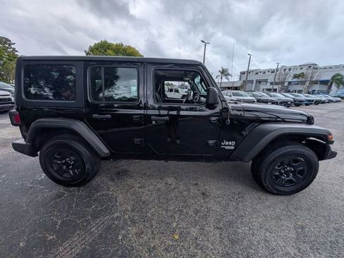 Used 2020 Jeep Wrangler Unlimited Sport image 18
