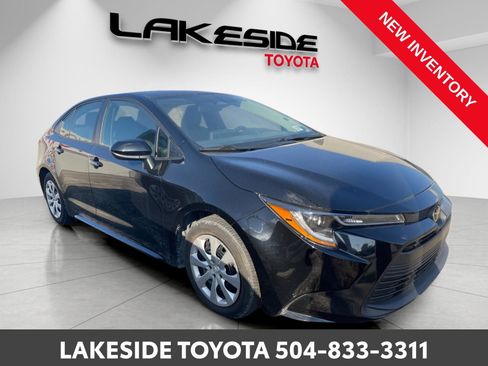 Used 2024 Toyota Corolla LE image 9