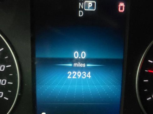 Used 2023 Mercedes-Benz Sprinter 2500 image 19