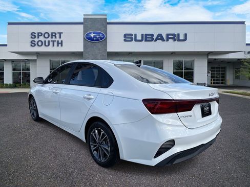 Used 2024 Kia Forte LXS w/ LXS Technology Package image 5