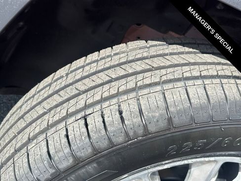 Used 2015 Jeep Cherokee Limited image 11