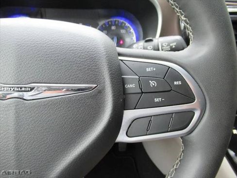 Certified 2023 Chrysler Voyager LX FWD image 22