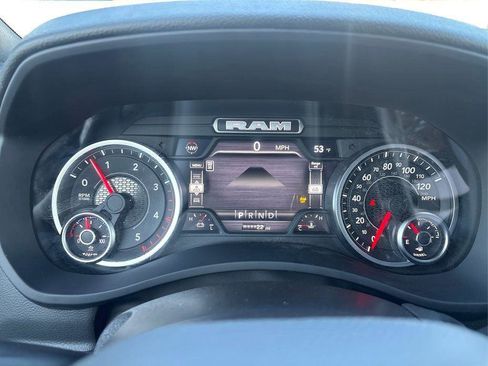 New 2026 RAM 2500 Big Horn AWD/4WD image 13