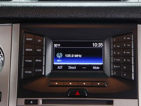 Used 2017 Ford Expedition XLT image 20