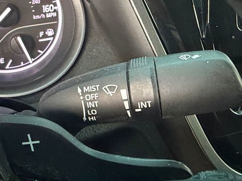 Used 2024 Toyota Camry SE image 22