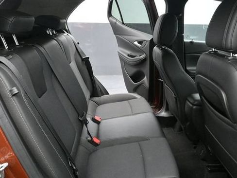 Used 2021 Buick Encore GX Preferred w/ Cold Weather Comfort Package AWD/4WD image 15