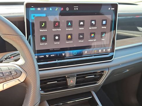 New 2026 Volkswagen Tiguan SEL R-Line AWD/4WD image 28