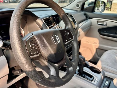 Used 2019 Honda Pilot EX image 18