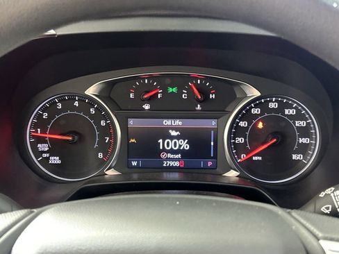 Used 2025 Chevrolet Blazer LT FWD image 15