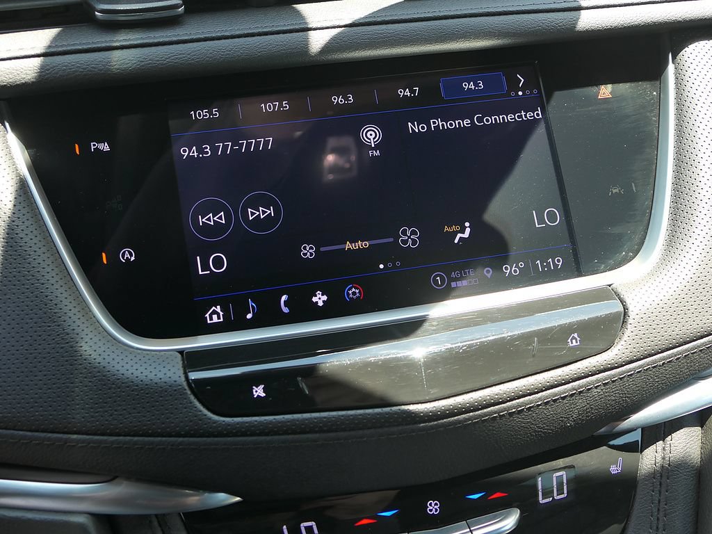 Used 2023 Cadillac XT5 Luxury FWD image 17