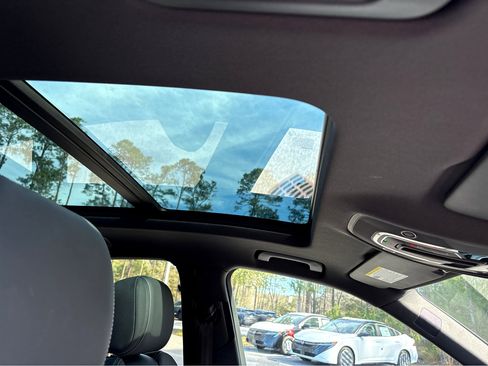 Used 2023 Audi SQ5 Premium Plus image 12