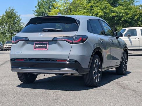 New 2026 Honda HR-V EX-L image 2
