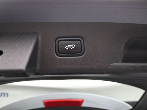 Used 2022 Kia Telluride EX image 11