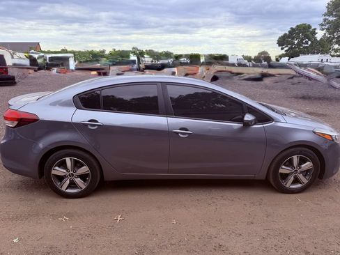 Used 2018 Kia Forte S FWD image 6