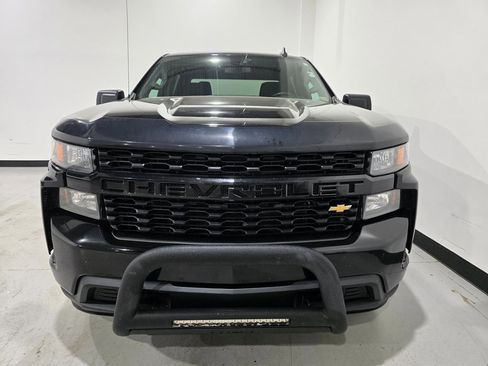 Used 2019 Chevrolet Silverado 1500 Custom image 9