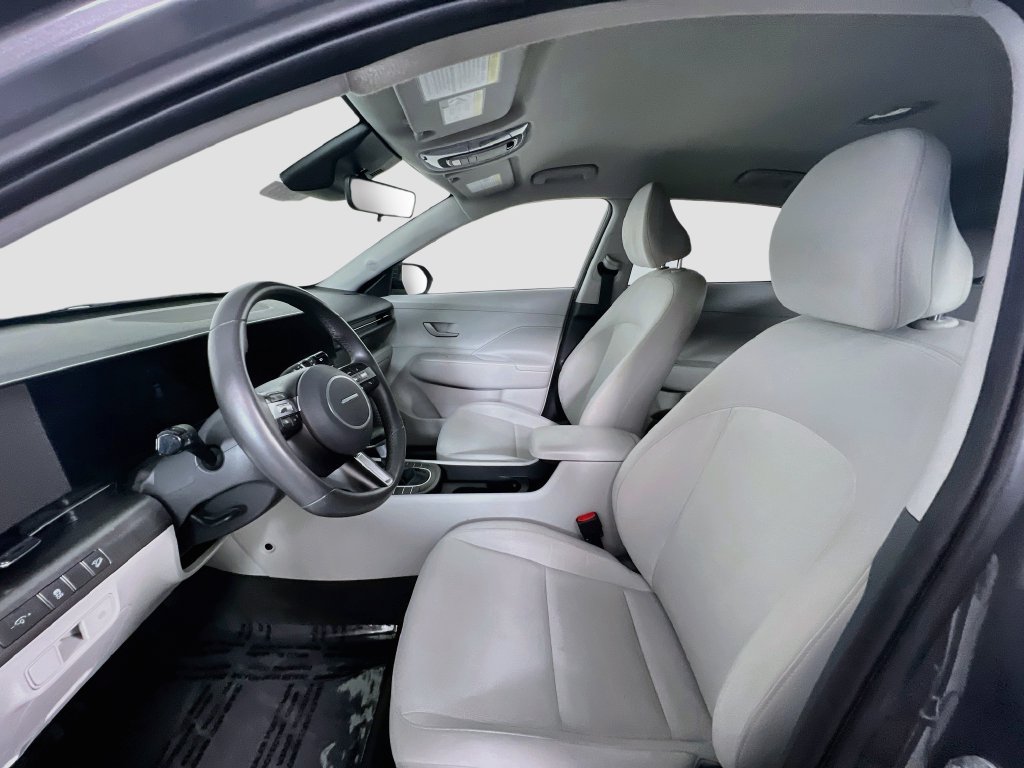 Certified 2025 Hyundai Kona SEL AWD/4WD image 19