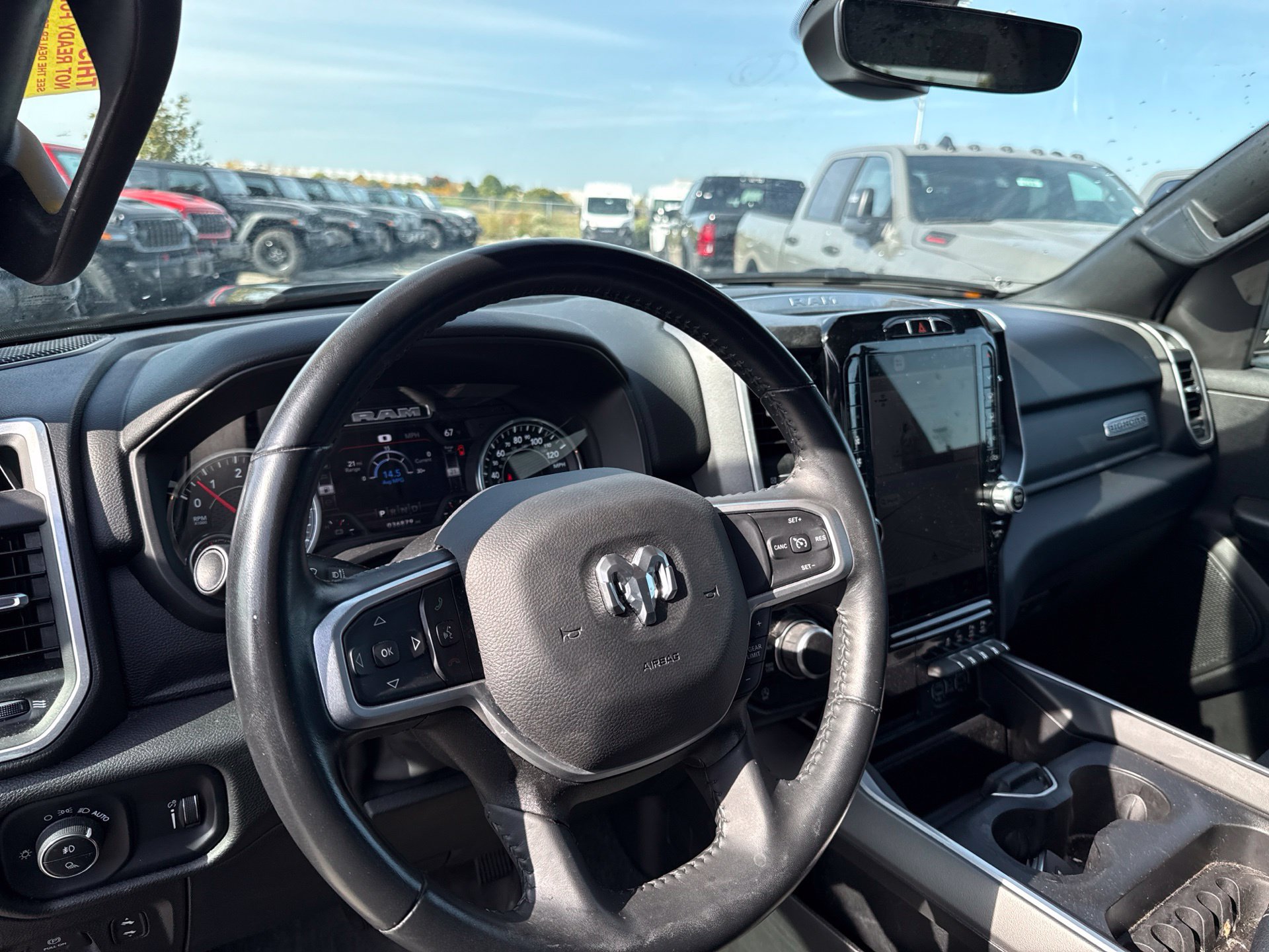 Used 2023 RAM 1500 Big Horn AWD/4WD image 10