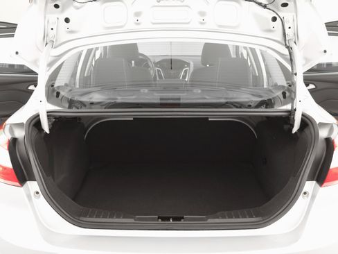 Used 2014 Ford Focus SE image 25