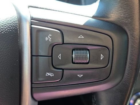 Used 2023 GMC Yukon SLT RWD image 24
