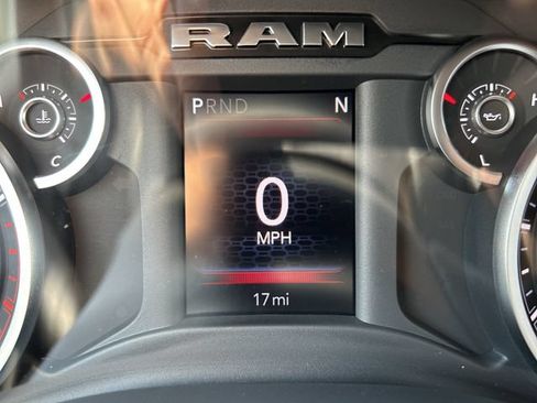 New 2026 RAM 3500 Big Horn AWD/4WD image 31