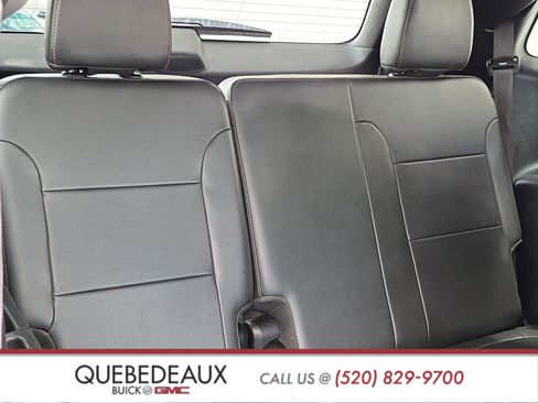 Used 2020 Chevrolet Traverse RS FWD image 24