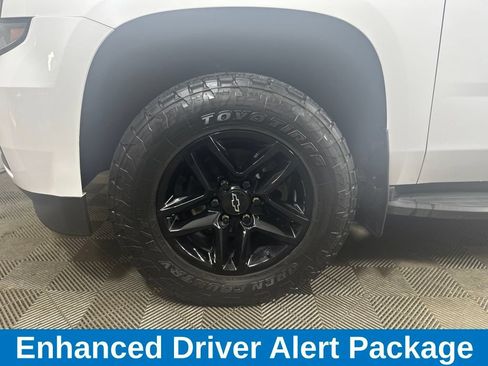 Used 2018 Chevrolet Suburban LT w/ Max Trailering Package AWD/4WD image 8