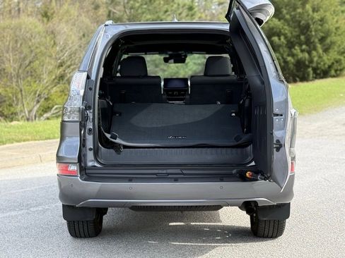 Certified 2023 Lexus GX 460 Premium image 17