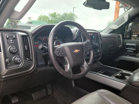 Used 2018 Chevrolet Silverado 2500 LTZ w/ Duramax Plus Package AWD/4WD image 9