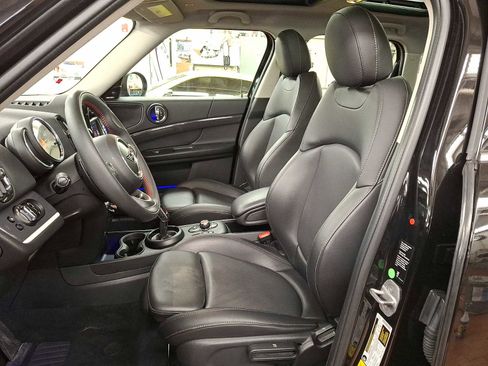 Used 2020 MINI Cooper Countryman S w/ Storage Package image 9