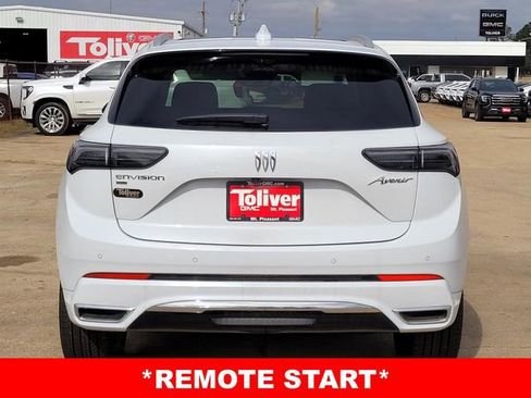 New 2026 Buick Envision Avenir image 6