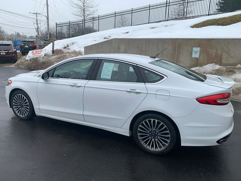 Used 2017 Ford Fusion Titanium image 3