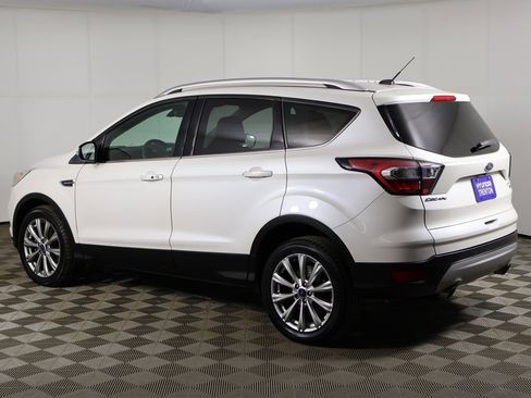 Used 2017 Ford Escape Titanium image 8