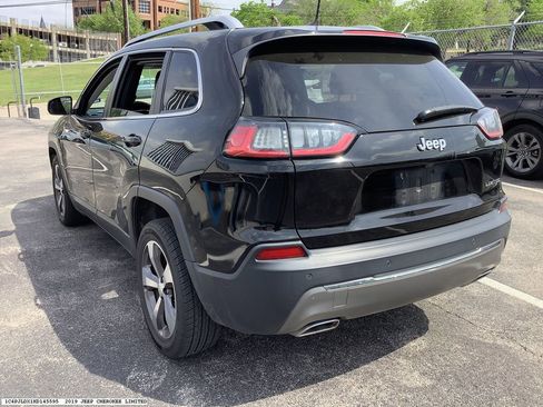 Used 2019 Jeep Cherokee Limited w/ Luxury Group FWD image 5