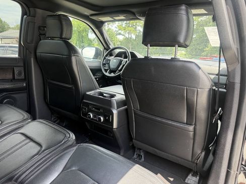Used 2019 Ford Expedition Max Limited AWD/4WD image 25