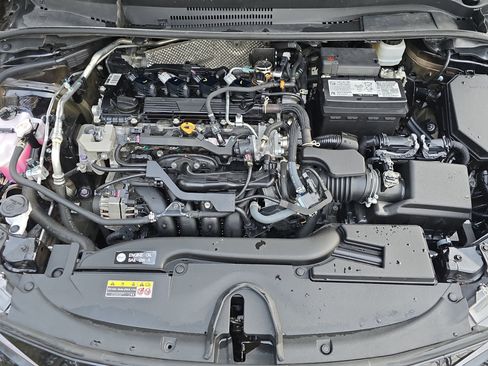 Used 2024 Toyota Corolla LE image 29