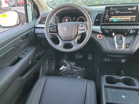 New 2026 Honda Odyssey EX-L image 11
