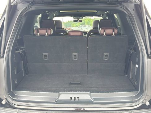 Used 2024 Ford Expedition Limited RWD image 19