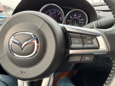 Used 2024 MAZDA MX-5 Miata Sport w/ Appearance Package image 19