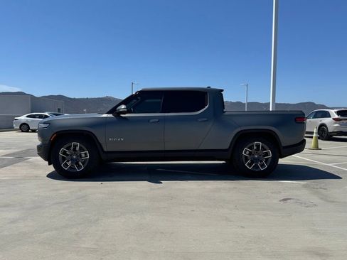 Used 2024 Rivian R1T Adventure Dual AWD/4WD image 6