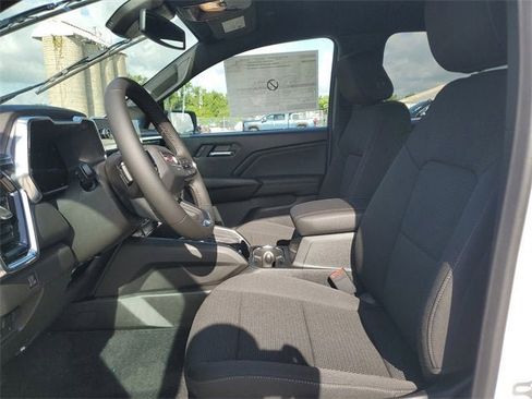 New 2025 GMC Canyon Elevation w/ Convenience Package image 21