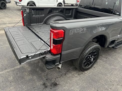 New 2026 Ford F350 Lariat w/ Black Appearance Package image 54