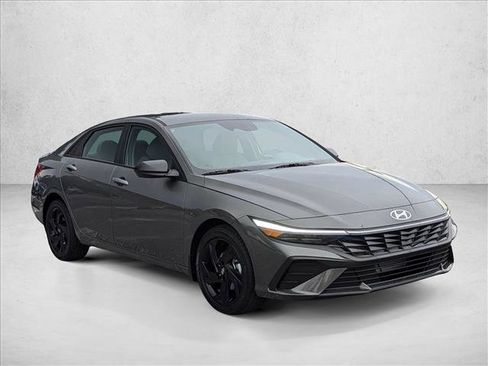 New 2026 Hyundai Elantra Sport image 6