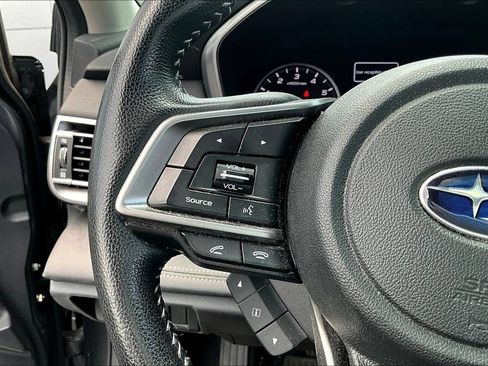Used 2022 Subaru Outback Limited AWD/4WD image 11