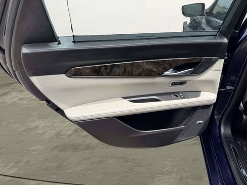 Used 2018 Cadillac CT6 Luxury AWD/4WD image 25
